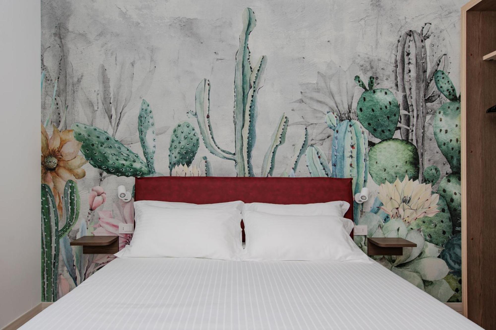 Ophelia Hotel Cazzago San Martino Ngoại thất bức ảnh