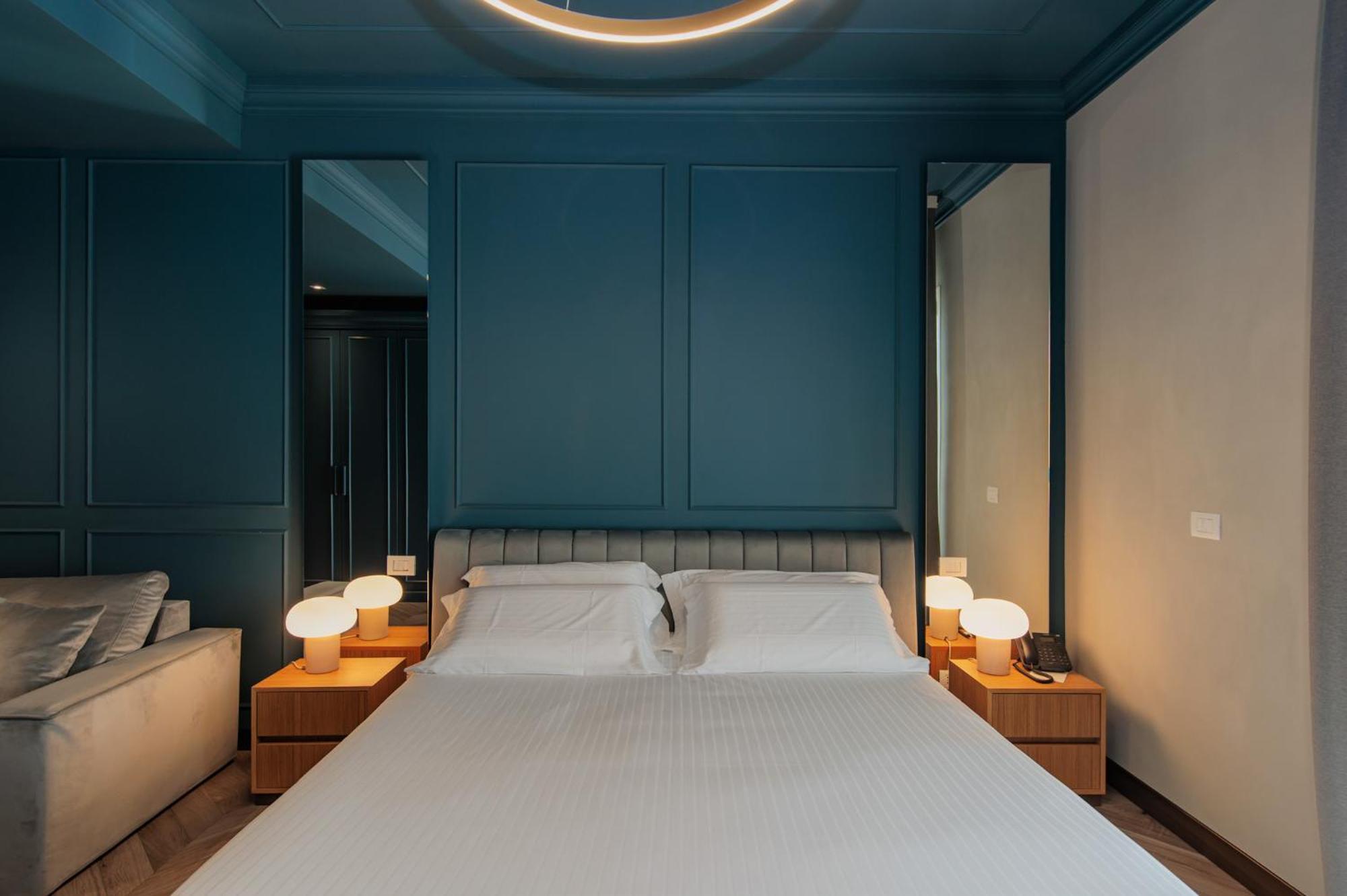 Ophelia Hotel Cazzago San Martino Ngoại thất bức ảnh