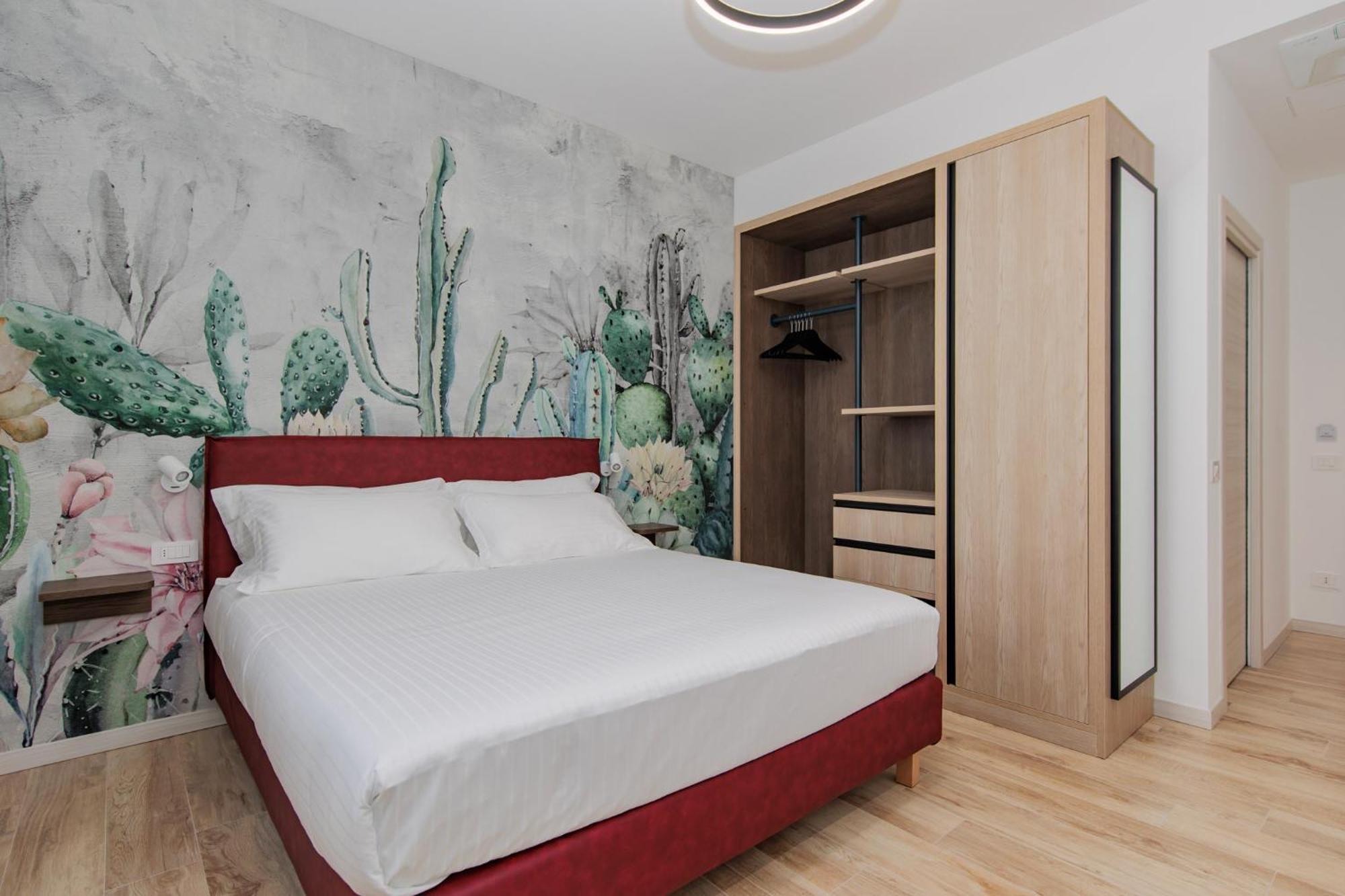 Ophelia Hotel Cazzago San Martino Ngoại thất bức ảnh