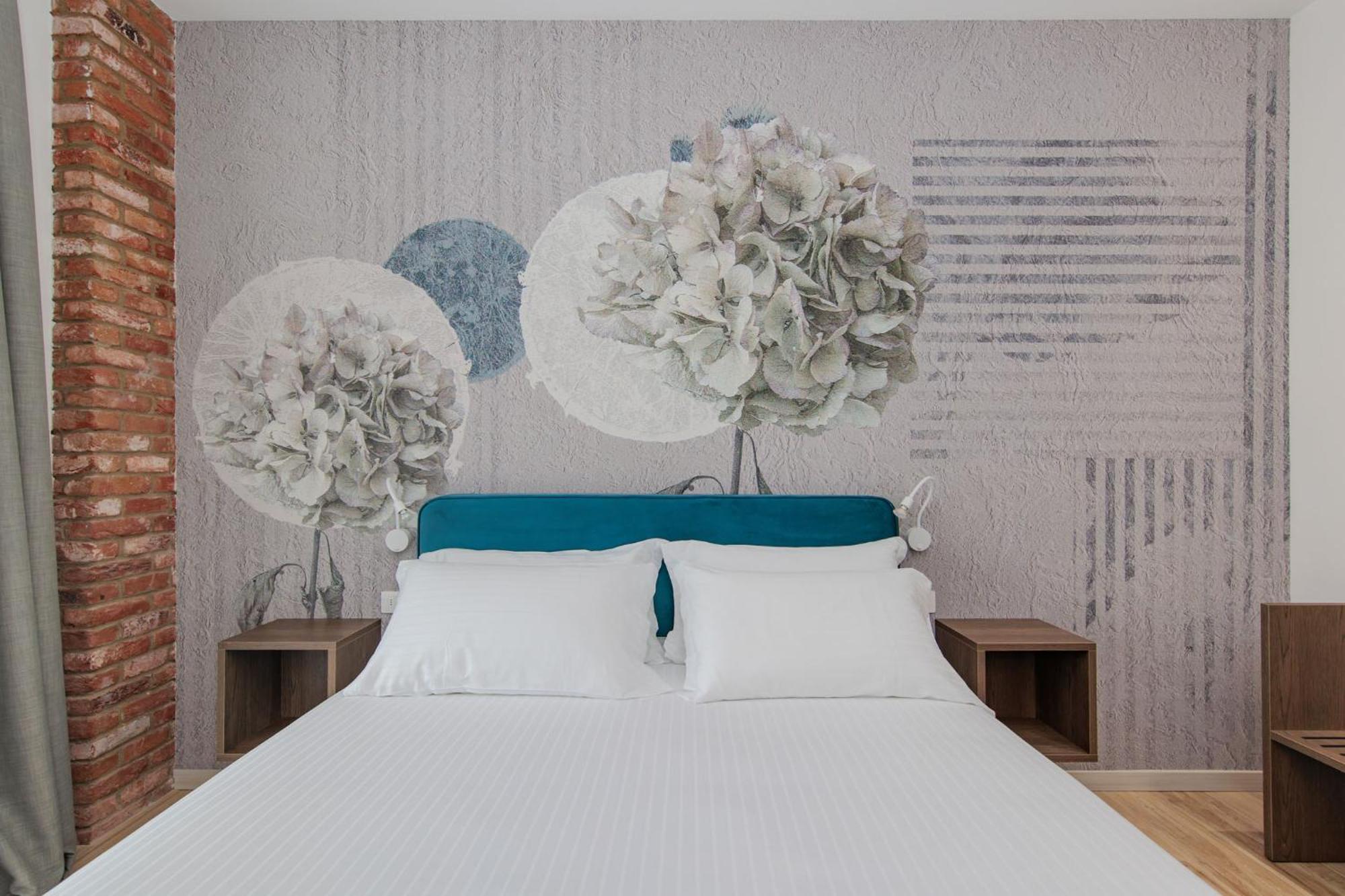Ophelia Hotel Cazzago San Martino Ngoại thất bức ảnh